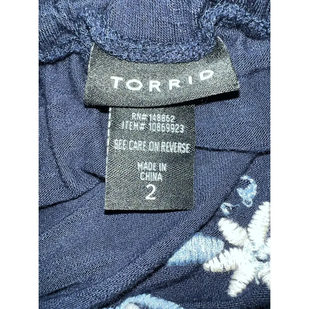 Torrid women’s navy blue embroidered floral skirt